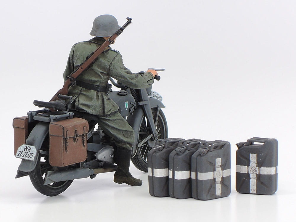 Zdjęcie dodatkowe produktu Panzerkampfwagen IV Ausf G. Early and Motorcycle Eastern Front 1:35 Tamiya 25209