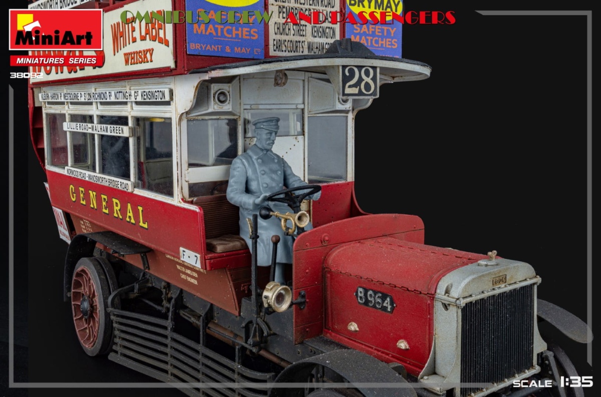 Zdjęcie dodatkowe produktu Omnibus Crew and Passengers 1:35 MiniArt 38092