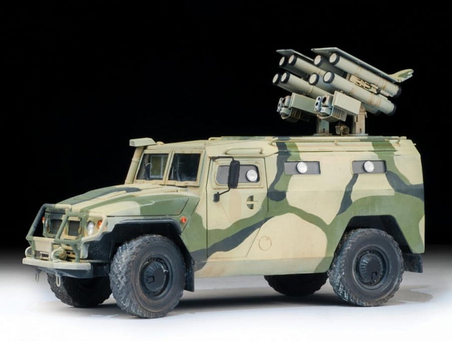Zdjęcie dodatkowe produktu Tiger with ATGM Kornet 1:35 Zvezda 3682