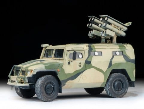 Zdjęcie dodatkowe produktu Tiger with ATGM Kornet 1:35 Zvezda 3682