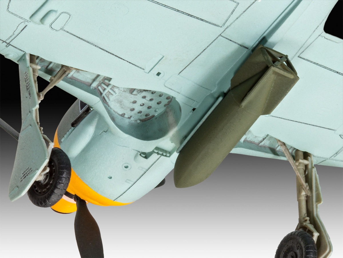 Zdjęcie dodatkowe produktu Focke Wulf Fw190 F-8 1:72 Revell 03898