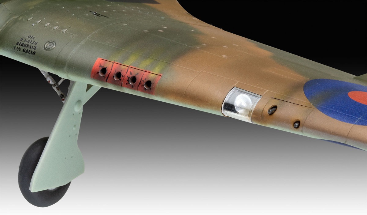 Zdjęcie dodatkowe produktu Hawker Hurricane Mk IIb 1:32 Revell 04968