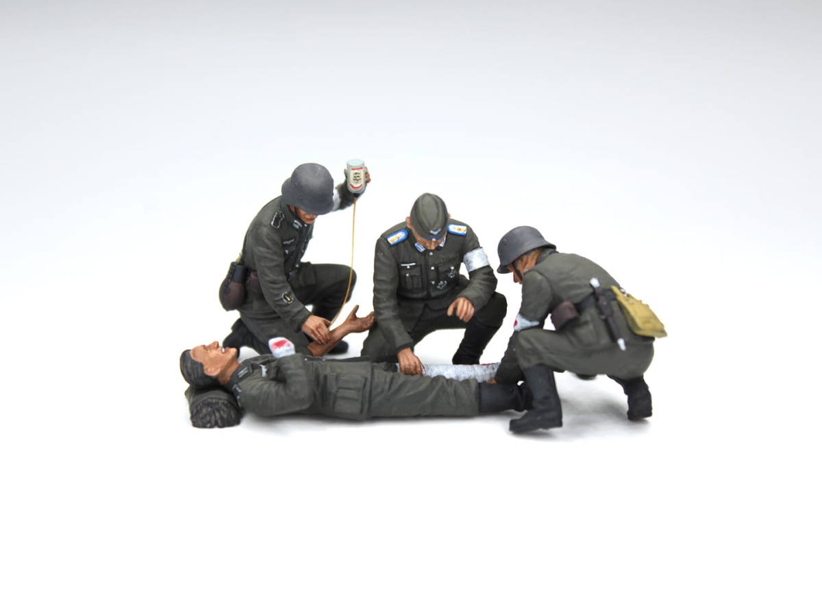 Zdjęcie dodatkowe produktu WWII German Military Medical Personnel 1:35 ICM 35620