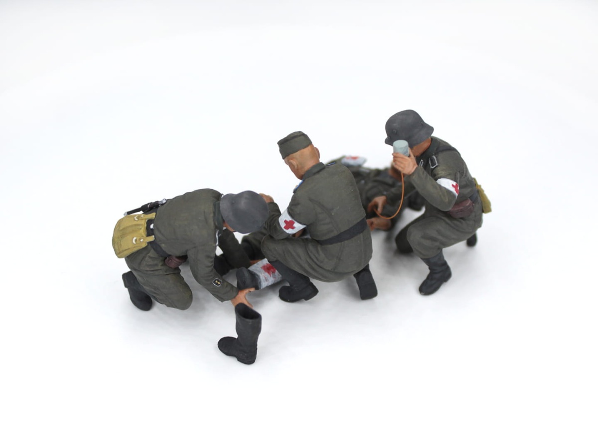 Zdjęcie dodatkowe produktu WWII German Military Medical Personnel 1:35 ICM 35620