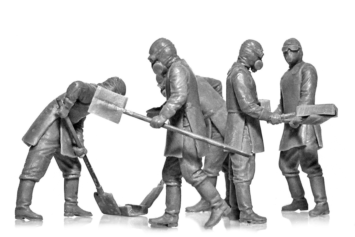 Zdjęcie dodatkowe produktu Chernobyl 3. Rubble cleaners 1:35 ICM 35903