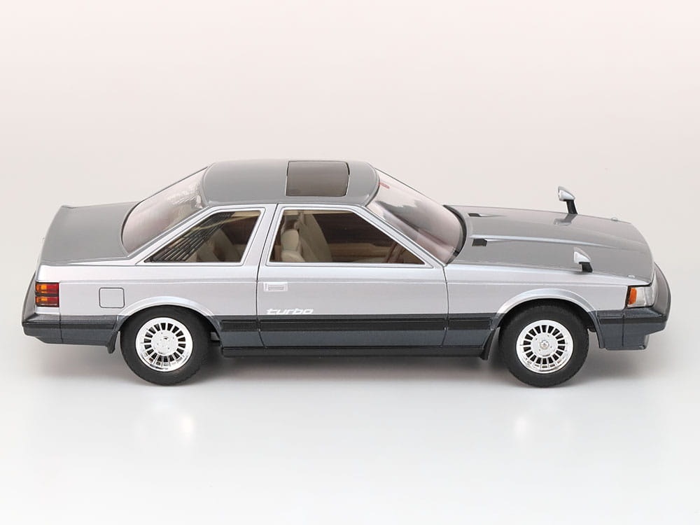 Zdjęcie dodatkowe produktu Toyota Soarer 2000VR-Turbo 1:24 Tamiya 24365