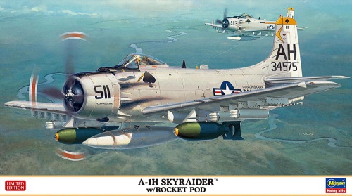 A-1H Skyraider with missile tray 1:72 Hasegawa 02466