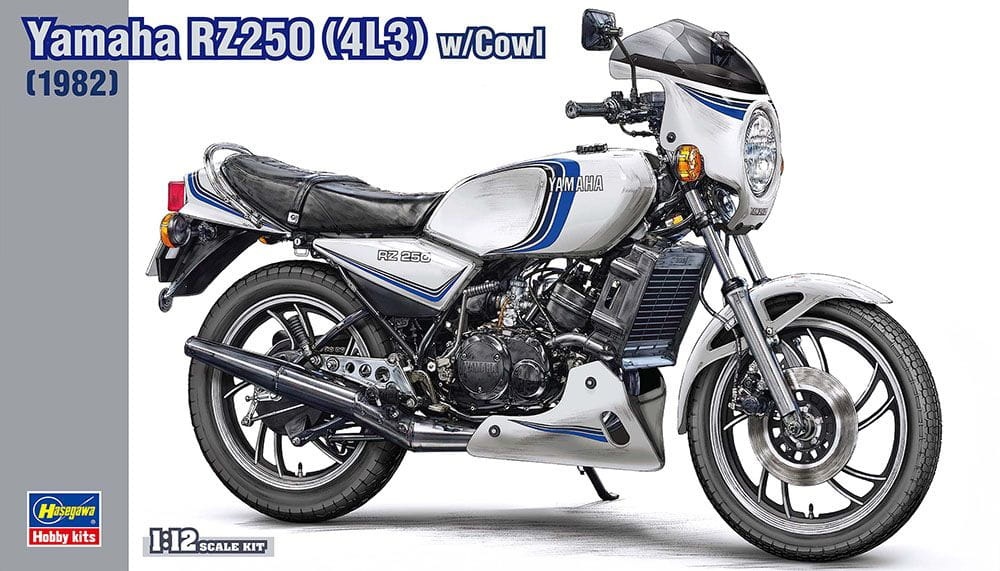 Zdjęcie główne produktu Yamaha RZ250 (4L3) z pokrywą (1982) 1:12 Hasegawa 21758
