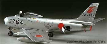 Zdjęcie dodatkowe produktu F-86F-40 Sabre JASDF 1:32 Hasegawa ST10