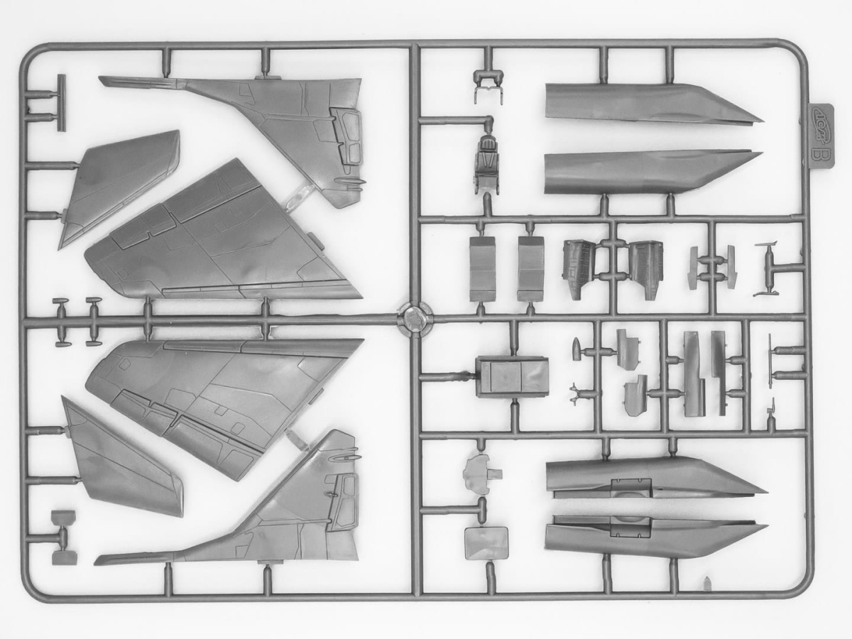 Zdjęcie dodatkowe produktu Mikoyan-29 9-13 1:72 ICM 72141