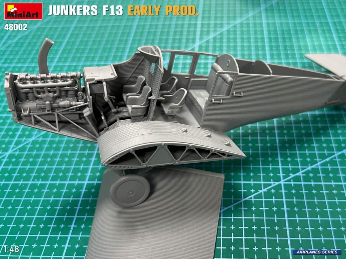 Zdjęcie dodatkowe produktu Junkers F13. Wczesna Produkcja 1:48 MiniArt 48002