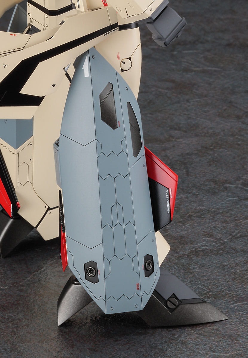 Zdjęcie dodatkowe produktu Macross Plus YF-19 Battroid 1:72 Hasegawa 65733