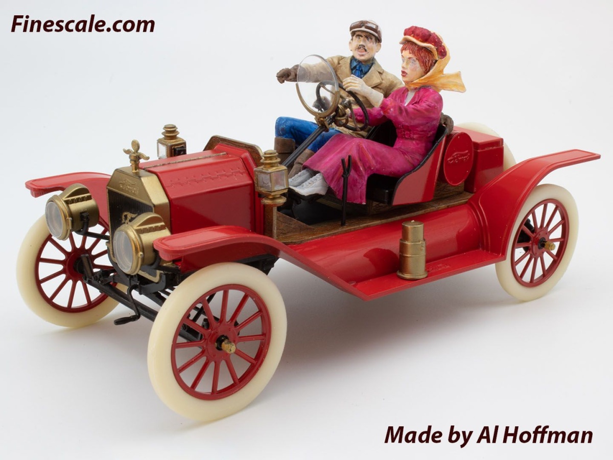 Zdjęcie dodatkowe produktu Model T 1913 Speedster with American Sport Car Drivers 1:24 ICM 24026