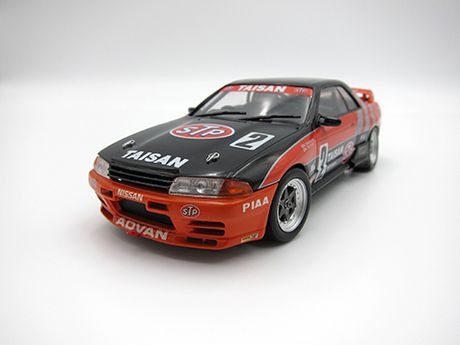 Zdjęcie dodatkowe produktu Nissan Skyline Taisan STP GT-R (GT-R BNR32 Gr.A) 1992 1:24 Fujimi 047447