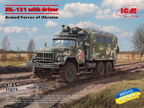 ZIL-131 with driver 1:35 ICM 35019