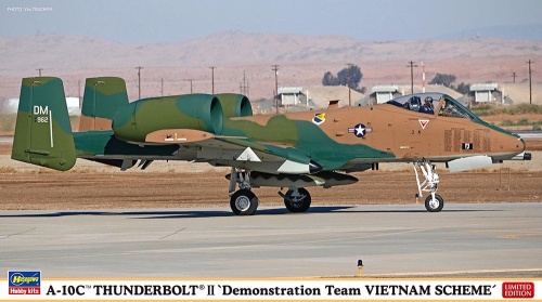 A-10C Thunderbolt II Demonstration Team Vietnam Scheme 1:72 Hasegawa 02478