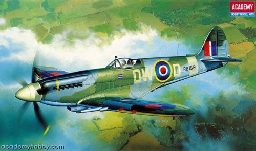 Spitfire mk. XIVC 1:72 Academy 12484