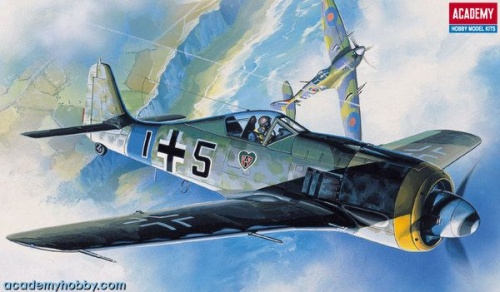Focke-Wulf Fw190A-6/8 1:72 Academy 12480