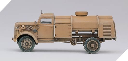 Zdjęcie dodatkowe produktu German Fuel Truck plus Schwimmwagen 1:72 Academy 13401