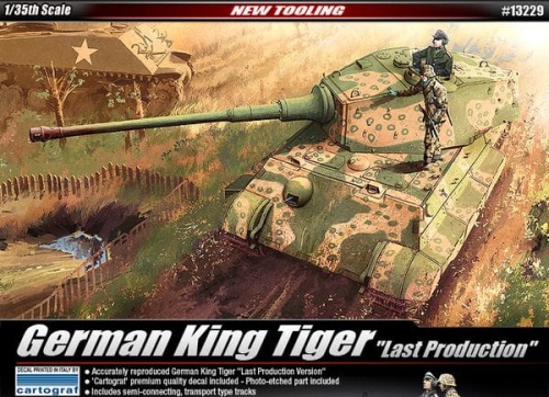 German King Tiger (Last Production) 1:35 Academy 13229