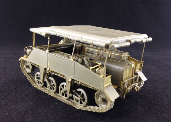Zdjęcie dodatkowe produktu Loyd Carrier No.2 Mk.II (Tracked.Towing 6-pdr Anti-Tank Gun Tractor 1:35 Bronco CB35188