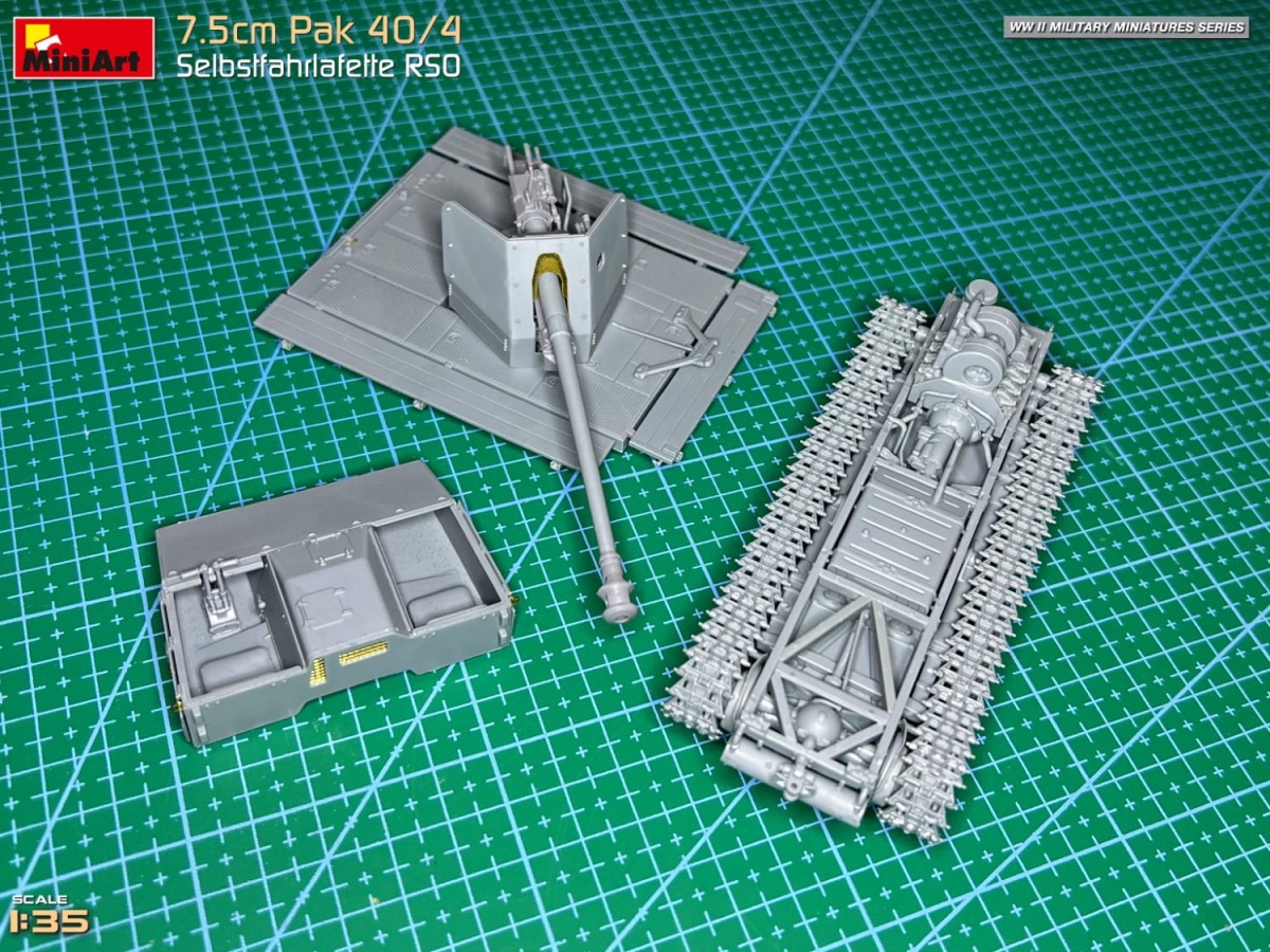 Zdjęcie dodatkowe produktu 7,5cm PaK 40/4 auf gep. Selbstfahrlafette RSO 1:35 MiniArt 35483