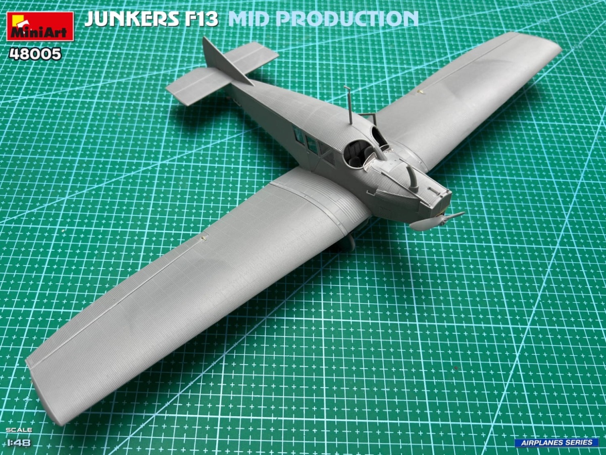 Zdjęcie dodatkowe produktu Junkers F13. Mid Prod. German, Polish, Swiss Service 1:48 MiniArt 48005