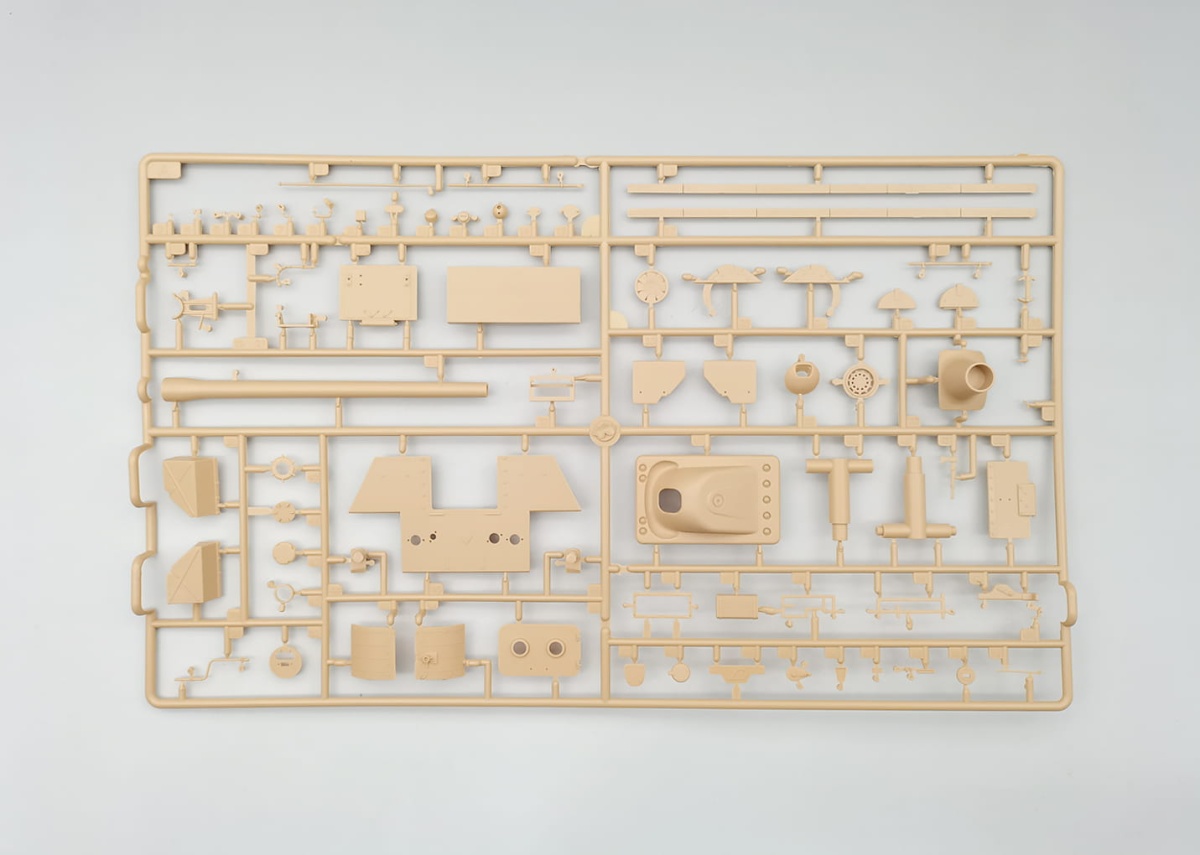 Zdjęcie dodatkowe produktu Rheintochter R-1 na podwoziu Panther II 1:35 Amusing Hobby 35A036