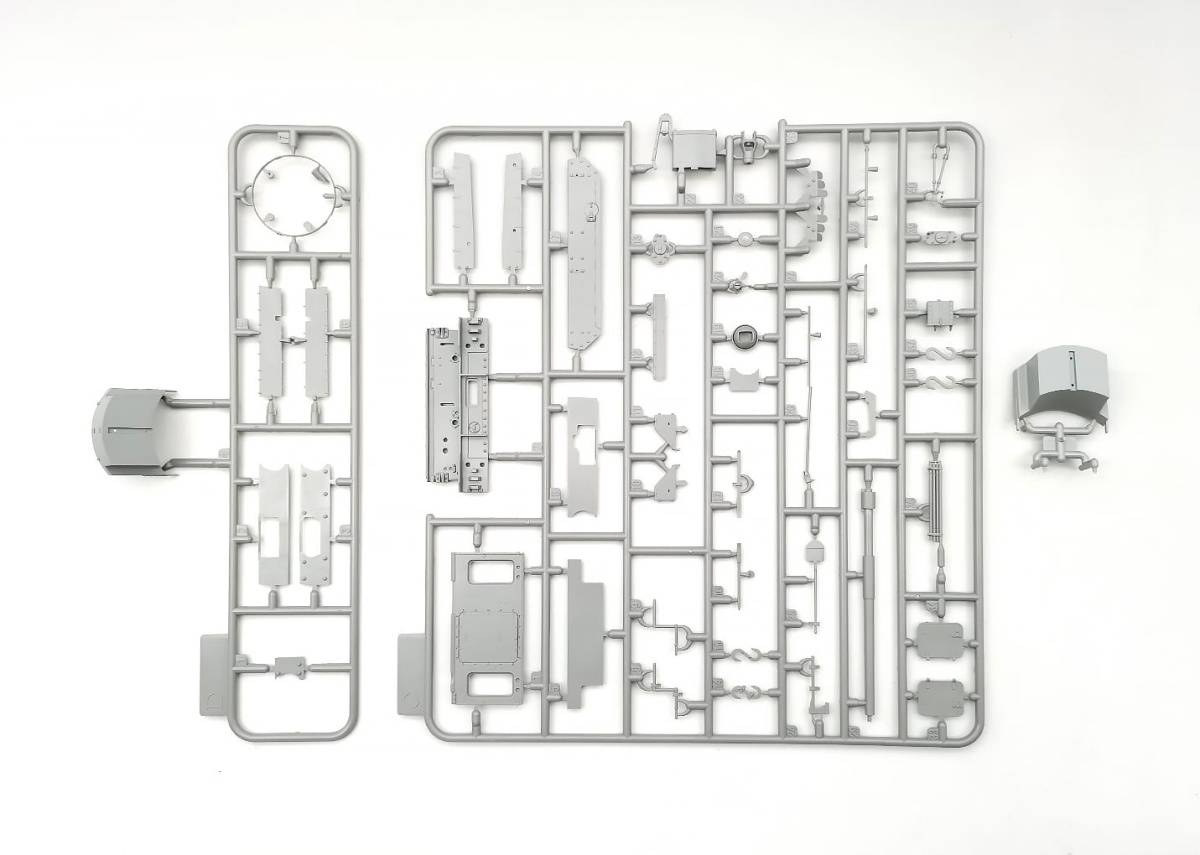 Zdjęcie dodatkowe produktu Panzer IV Ausf.H Krupp Entwurf W1466 1:35 Amusing Hobby 35A037