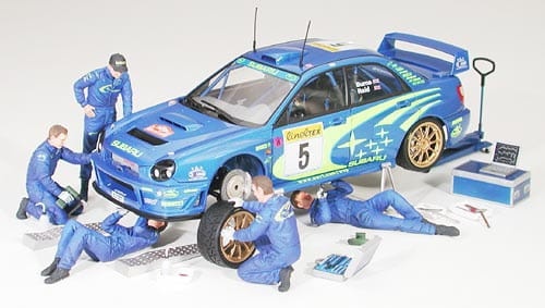 Zdjęcie dodatkowe produktu Zestaw figurek mechaników samochodowych 1:24 Tamiya 24266
