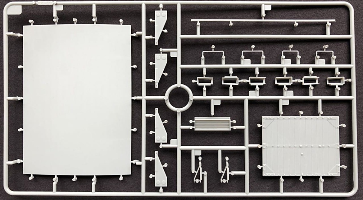 Zdjęcie dodatkowe produktu German Gedeckter Guterwagen G10 1:35 Thunder Models 35901