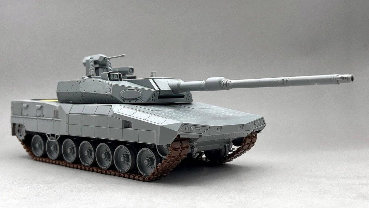Zdjęcie dodatkowe produktu Leopard 2 A-RC 3.0 1:35 Amusing Hobby 35A062