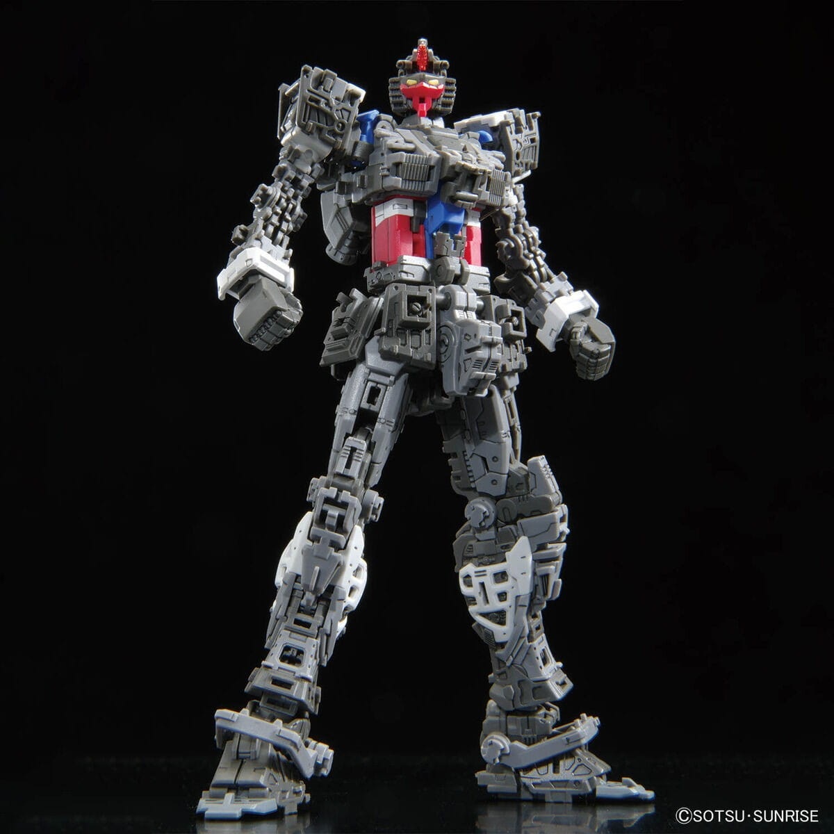 Zdjęcie dodatkowe produktu Gunpla RX-78-2 Gundam (Ver. 2.0) RG 1:144