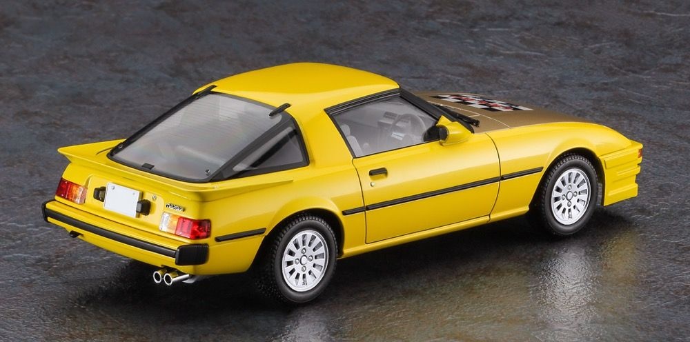 Zdjęcie dodatkowe produktu Mazda Savanna Champ RX-7 (Comics Version) (Mecha-Doc) 1:24 Hasegawa SP634
