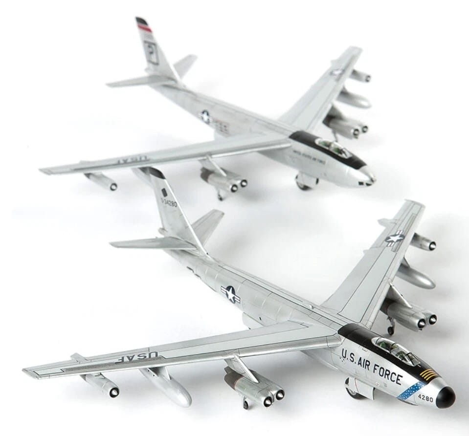 Zdjęcie dodatkowe produktu B-47 USAF 1:144 Academy 12618