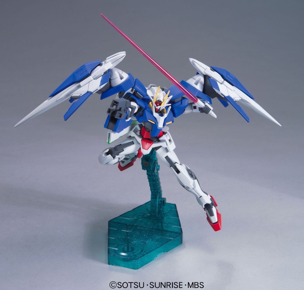 Zdjęcie dodatkowe produktu Gunpla  HG00 GN-0000+GNR-010 00 Raiser + GN Sword III HG00 1:144