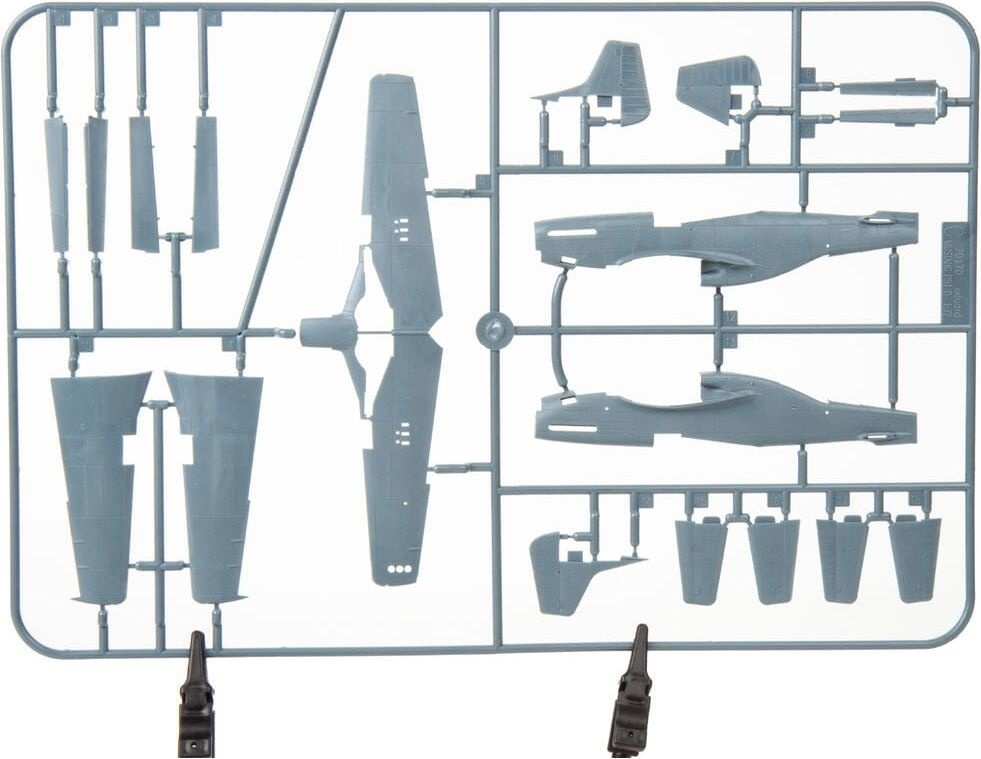 Zdjęcie dodatkowe produktu P-51D-5 Mustang Weekend Edition 1:72 Eduard 7476