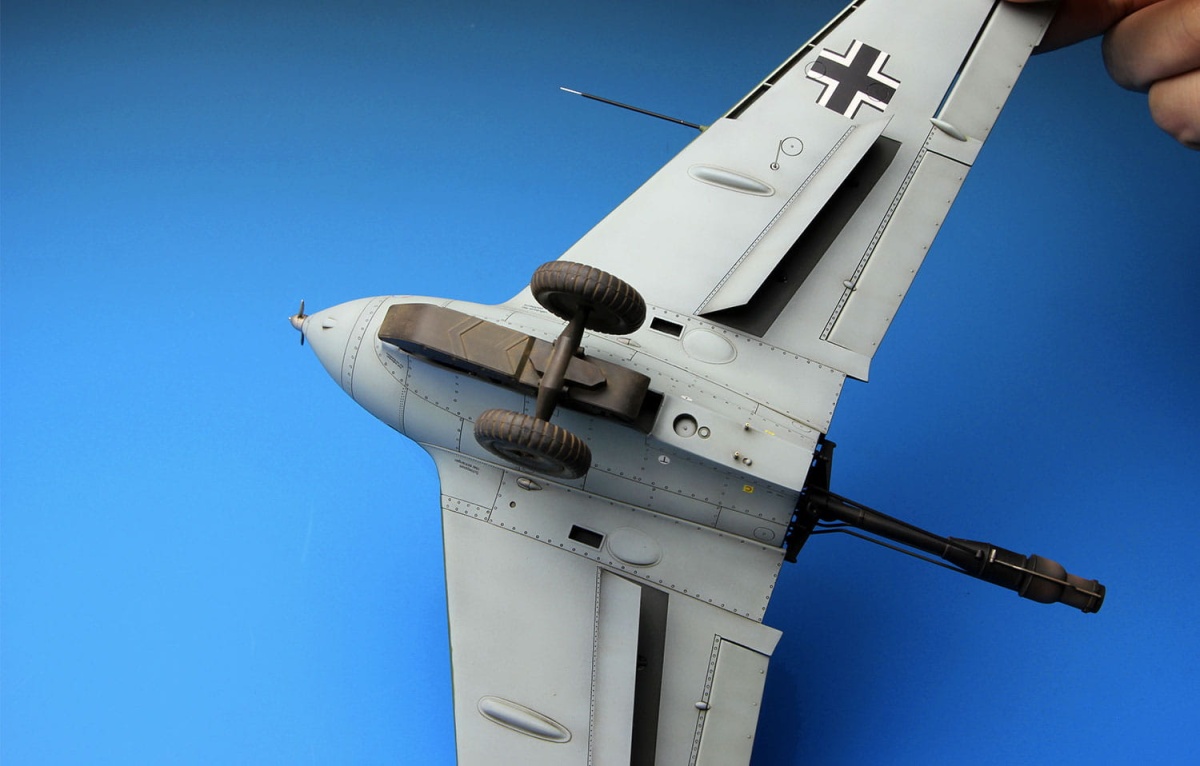 Zdjęcie dodatkowe produktu Messerschmitt Me-163B Komet 1:32 Meng QS001