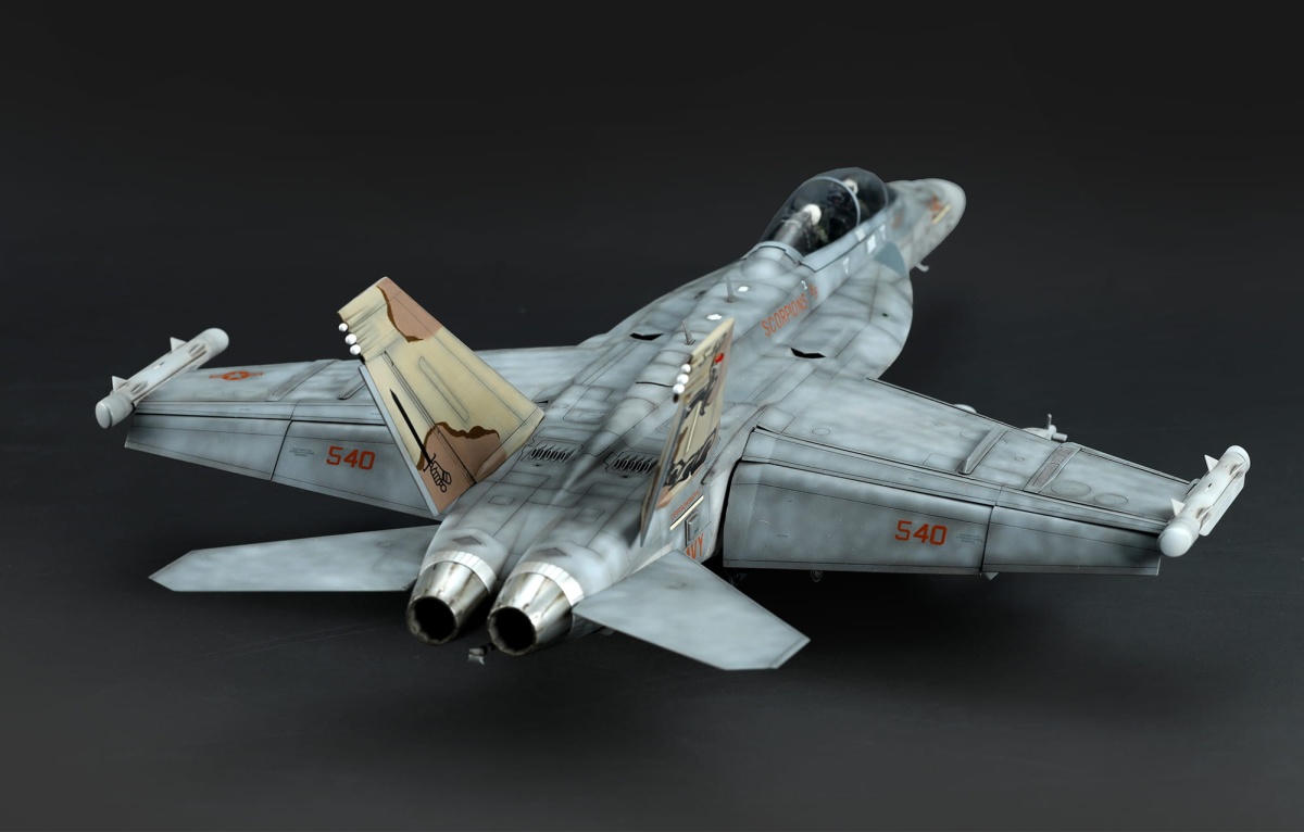 Zdjęcie dodatkowe produktu Boeing EA-18G Growler Electronic Attack Aircraft 1:48 Meng LS014