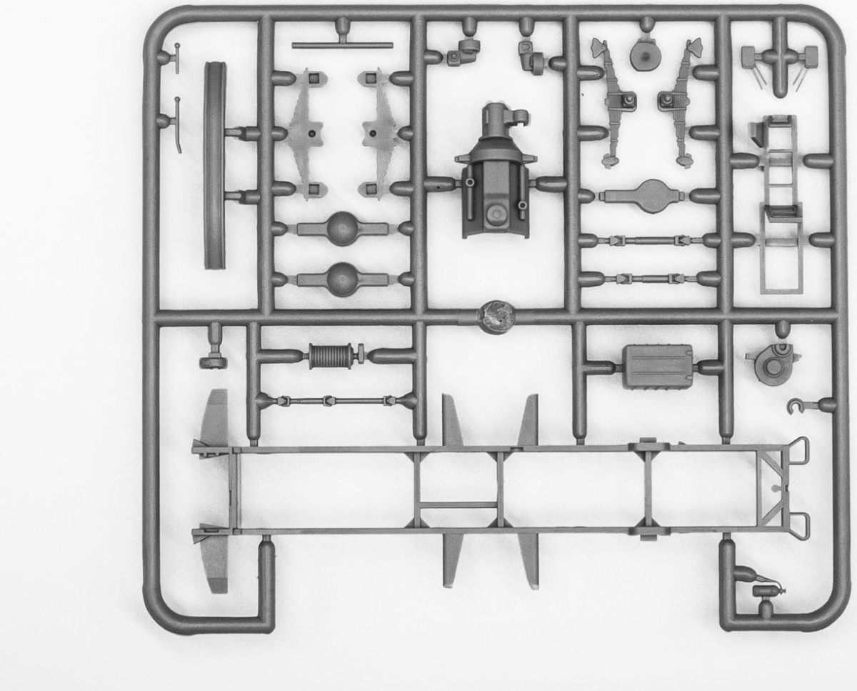 Zdjęcie dodatkowe produktu ZіL-131 AFU with DShKM 1:72 ICM 72821