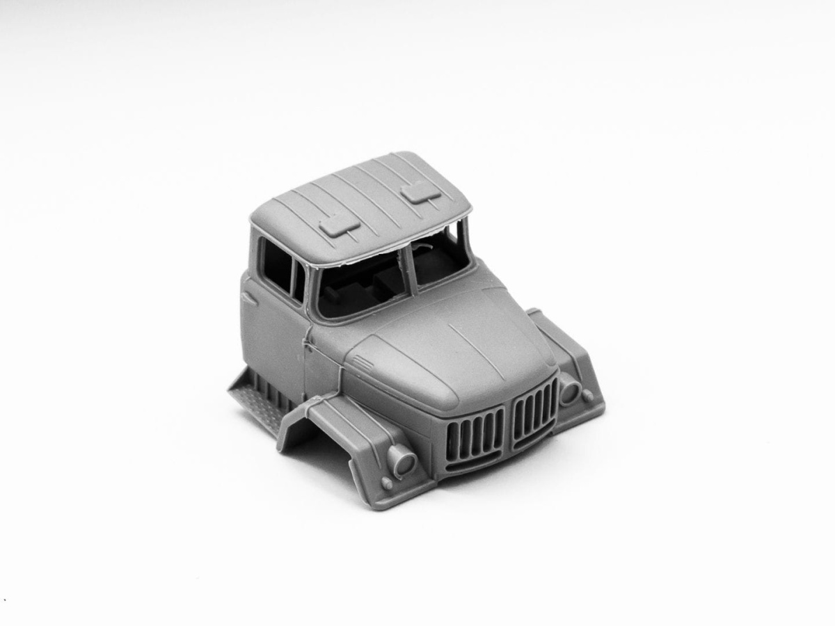 Zdjęcie dodatkowe produktu ZіL-131 AFU with DShKM 1:72 ICM 72821