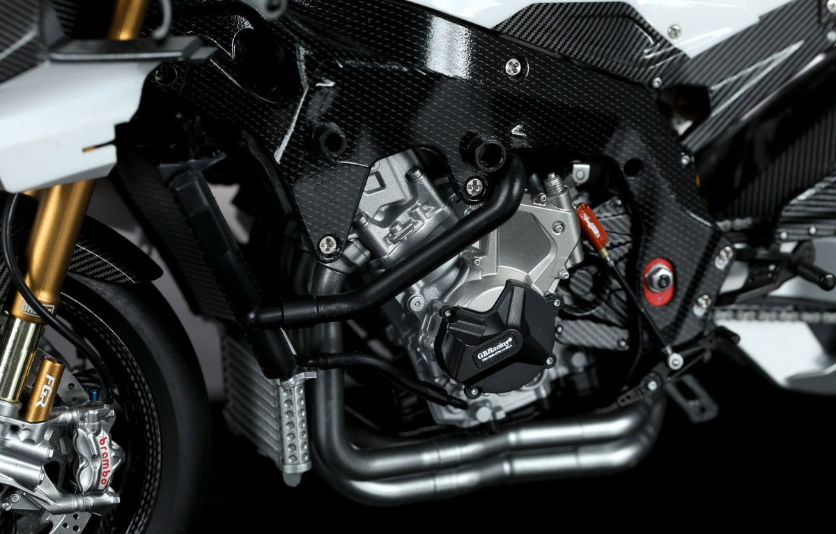 Zdjęcie dodatkowe produktu BMW HP4 Race 1:9 Meng MT004