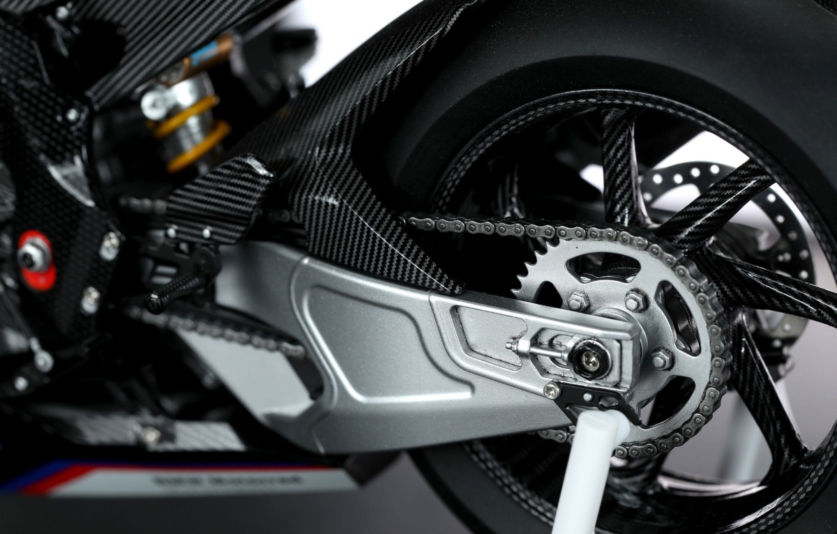 Zdjęcie dodatkowe produktu BMW HP4 Race 1:9 Meng MT004
