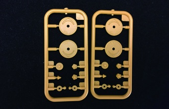 Zdjęcie dodatkowe produktu Humber Mk. I Scout Car and Crew Set 1:35 Bronco CB35009SP