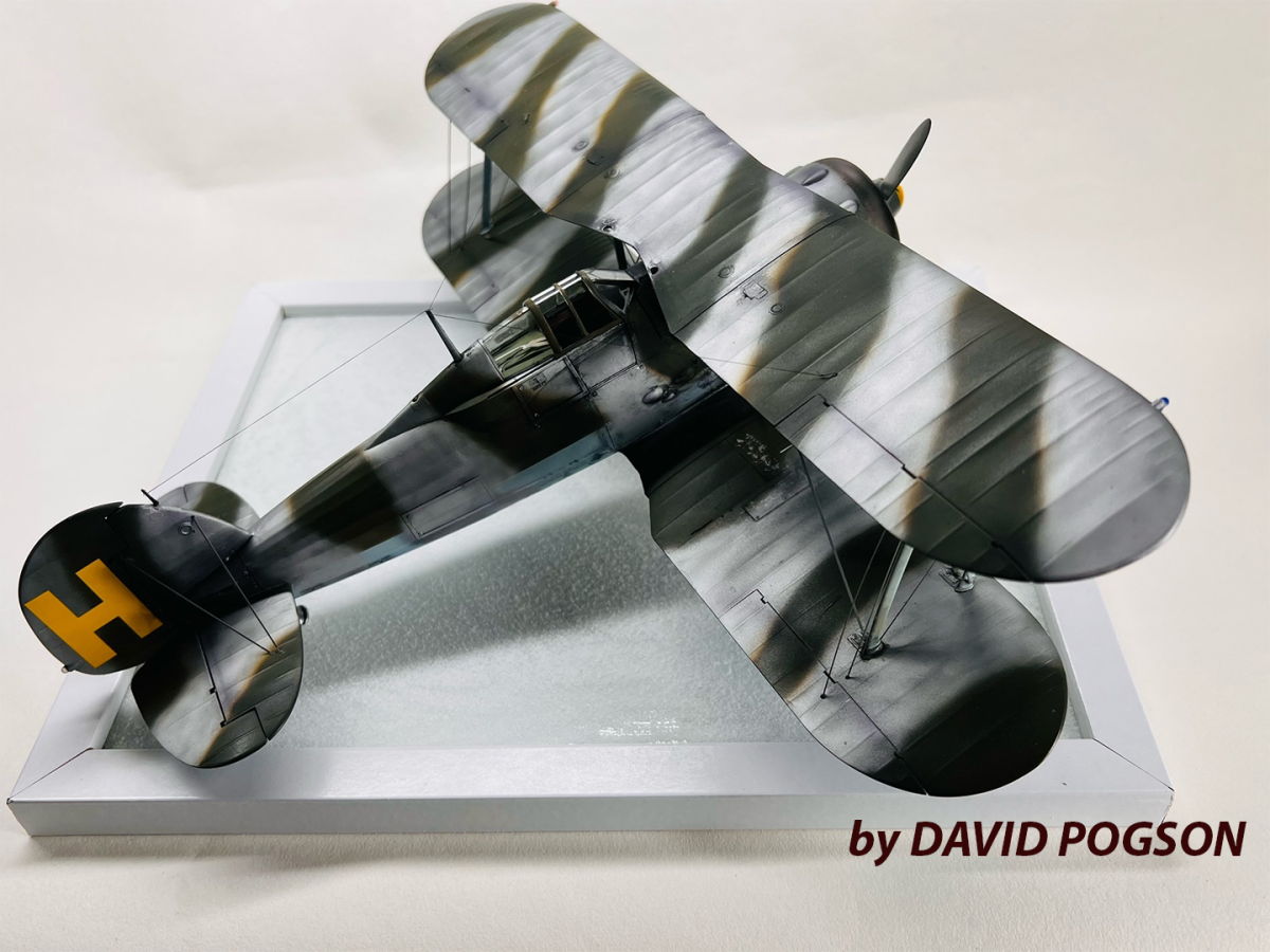 Zdjęcie dodatkowe produktu J-8 Gladiator Szwedzki myśliwiec z II wojny światowej 1:32 ICM 32044