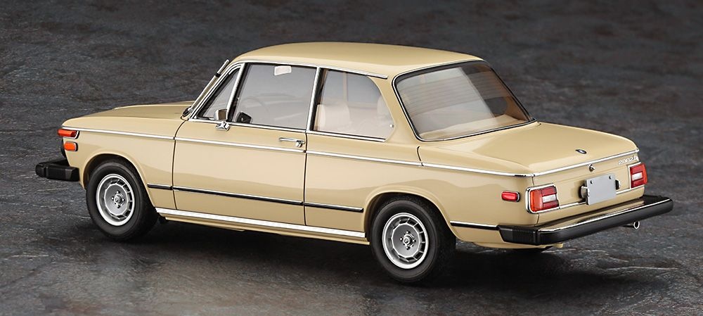 Zdjęcie dodatkowe produktu BMW 2002tii późna wersja z dużym zderzakiem 1:24 Hasegawa 20756