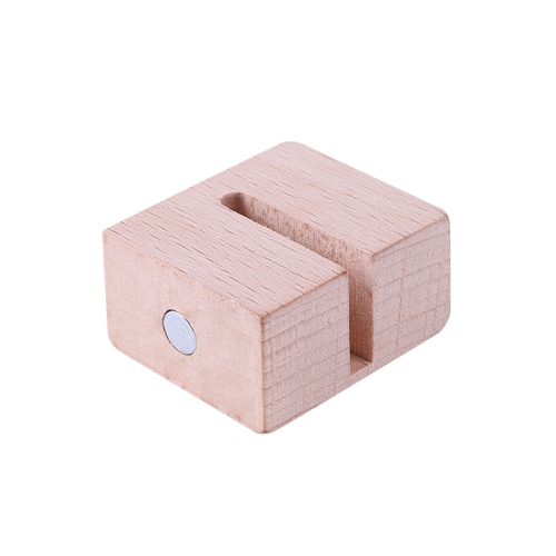 Magnetic stand for plastic frames