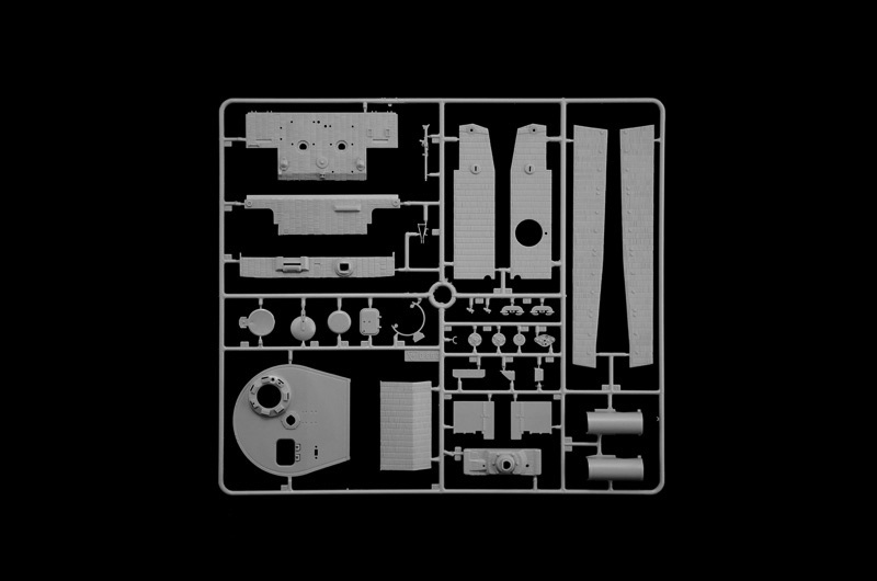 Zdjęcie dodatkowe produktu Pz.Kpfw. VI Tiger I Ausf. E Late Production 1:35 Italeri 6754