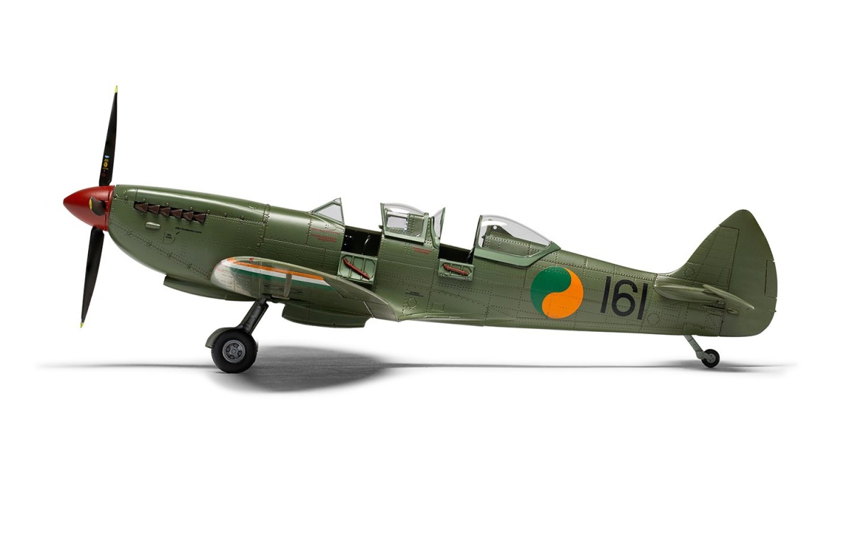 Zdjęcie dodatkowe produktu Supermarine Spitfire TR.9 1:48 Airfix 05143