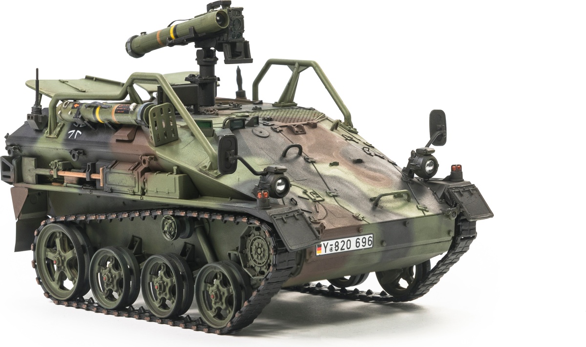 Zdjęcie dodatkowe produktu Waffentrager Wiesel 1 MELLS Airborne Anti-Tank Armored Vehicle 1:35 AFV Club 35352